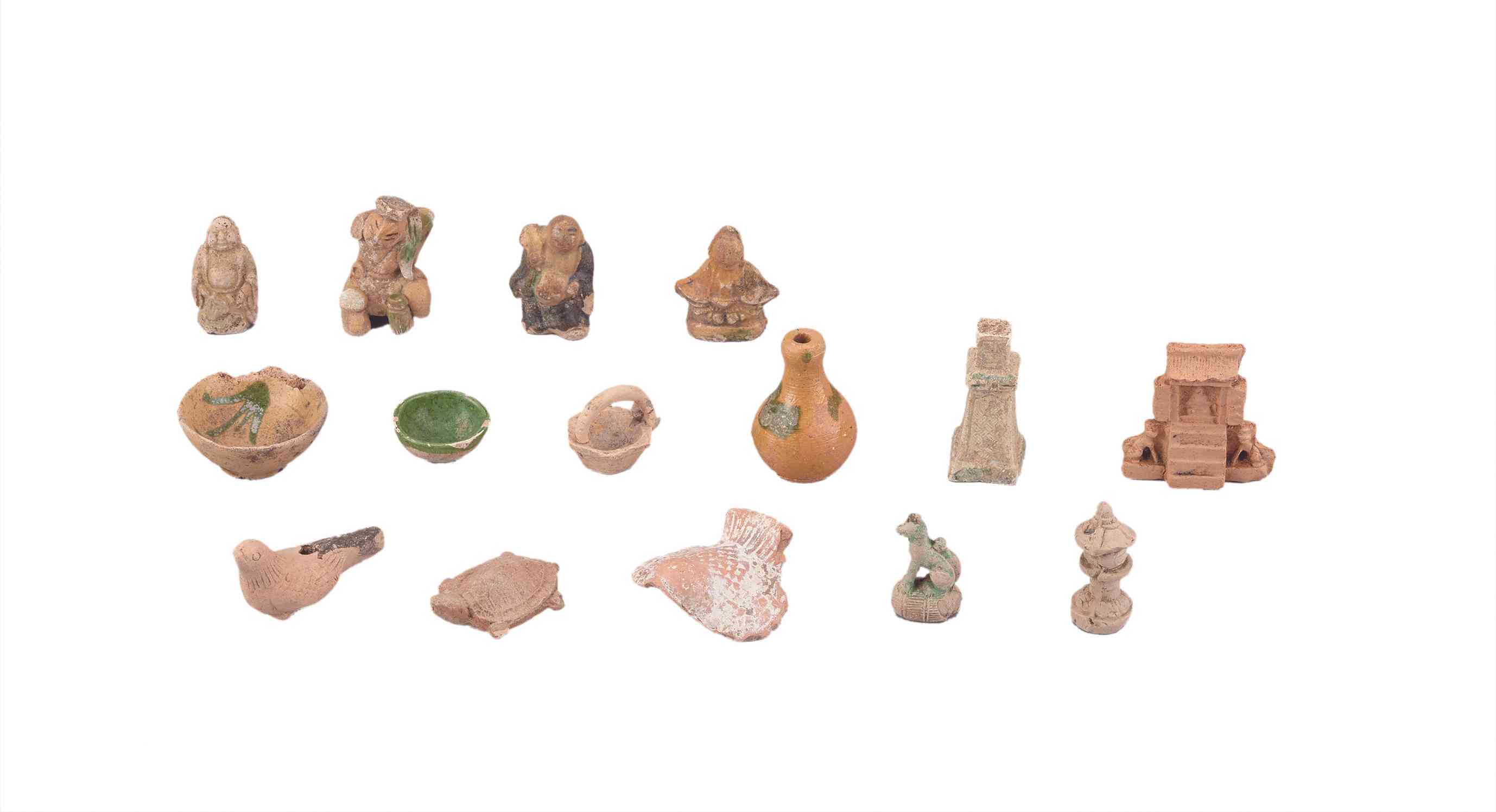 Material excavated from the site of Donge-in (clay figure) Edo Period, owned by The Museum of Kyoto